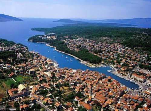 Bungalows Jurjevac Стари Град Экстерьер фото